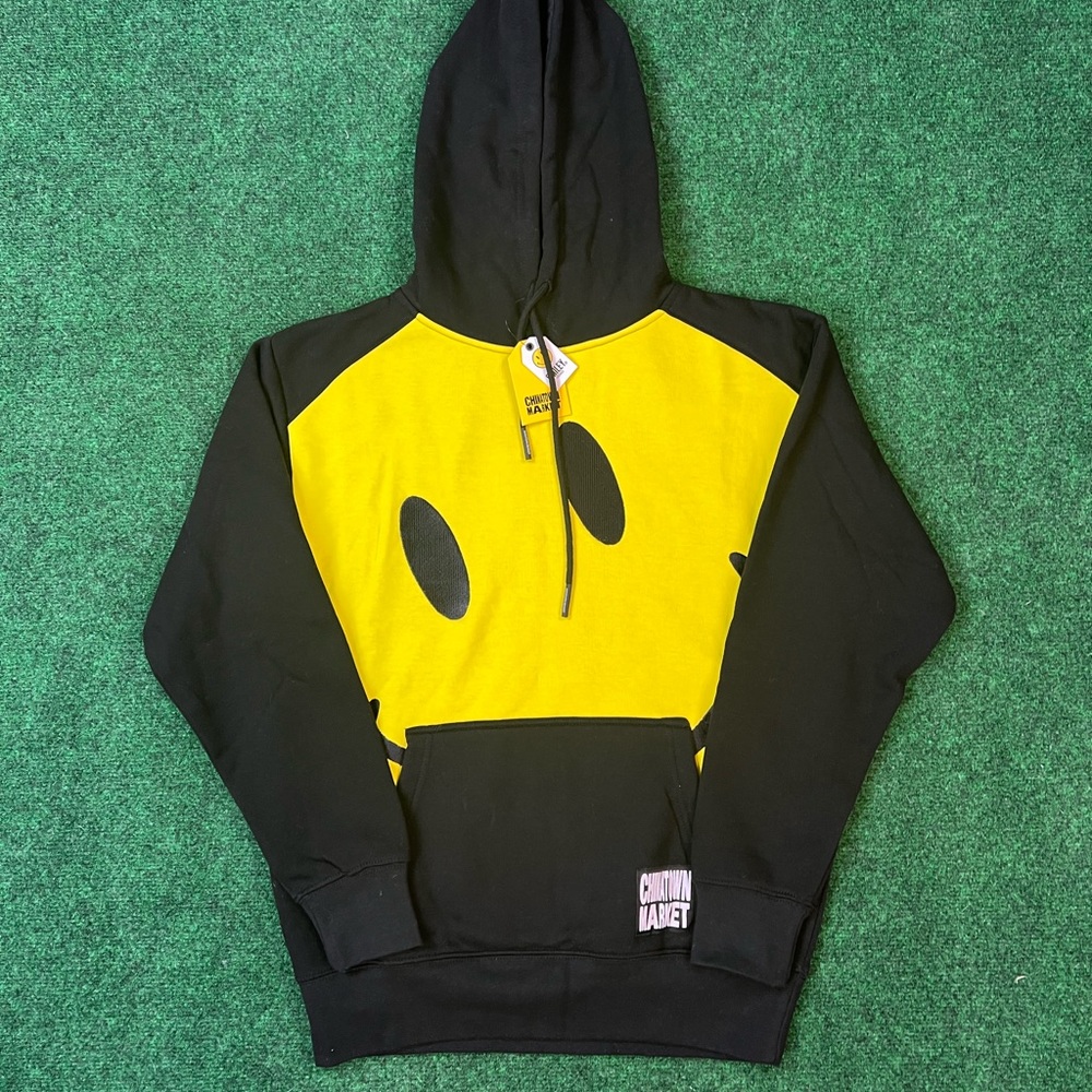 Chinatown Market Big Smiley Hoodie Size Small